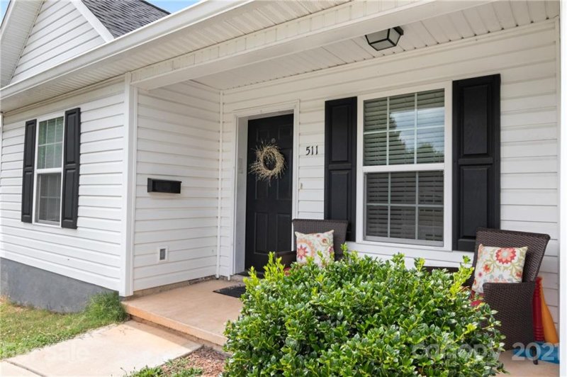 Property image 3 at 511 Flat Rock Street, Clover, SC 29710