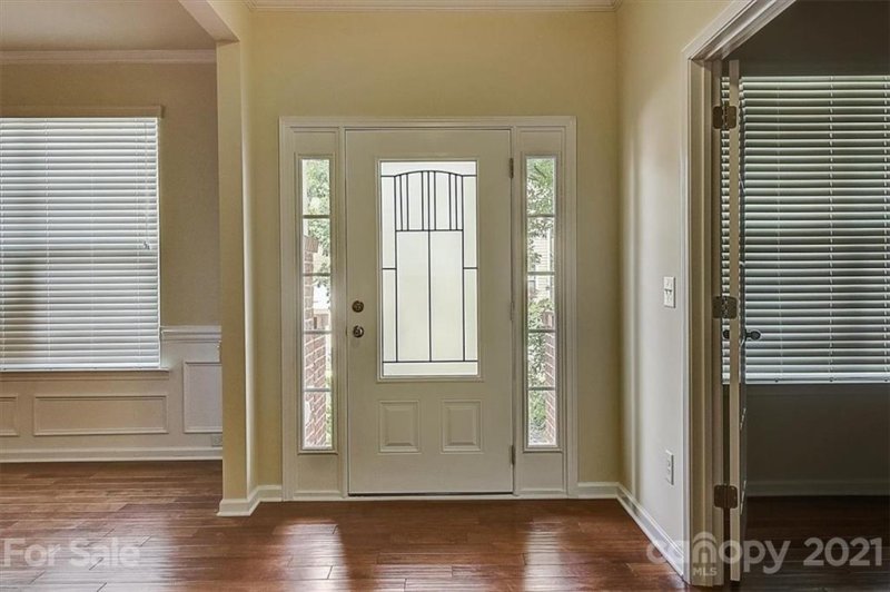 Property image 4 at 136 Flora Vista Drive, Mooresville, NC 28117