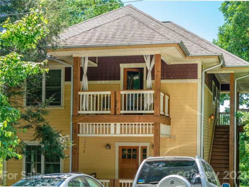 Property image 2 at 4 Sunset Drive, Asheville, NC 28804