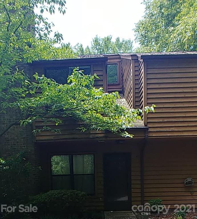 2310 Brookview Court