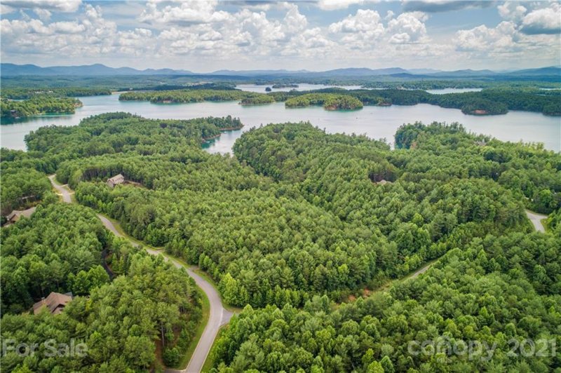 Property image 5 at 1370 Old Dry Creek Road, Morganton, NC 28655