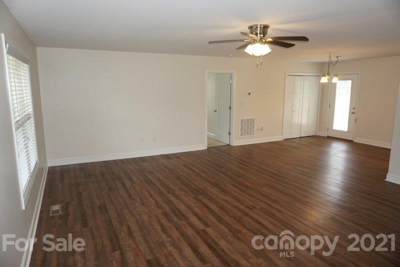 Property image 3 at 1076 Park Circle, Lincolnton, NC 28092