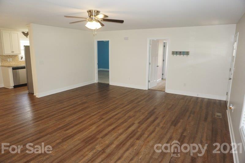 Property image 4 at 1076 Park Circle, Lincolnton, NC 28092