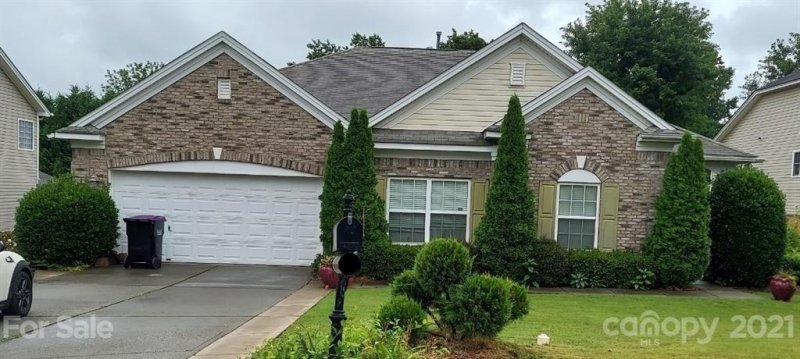 470 Club Range Drive