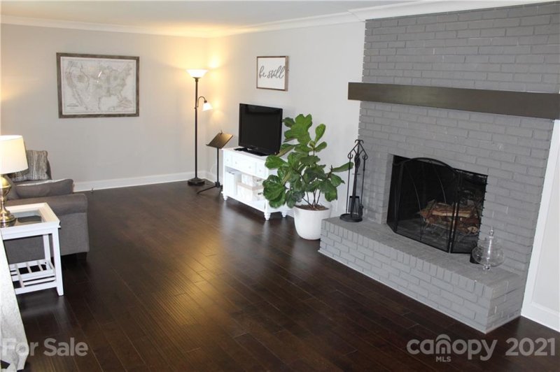 Property image 3 at 2665 Woodcrest Drive, Concord, NC 28027