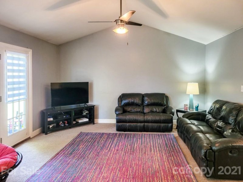 Property image 4 at 2654 Eagle Drive, Lincolnton, NC 28092