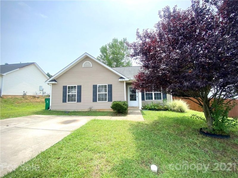 4631 Palm Breeze Lane