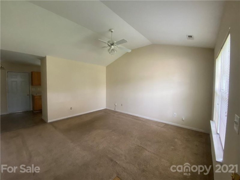 Property image 4 at 4631 Palm Breeze Lane, Charlotte, NC 28208