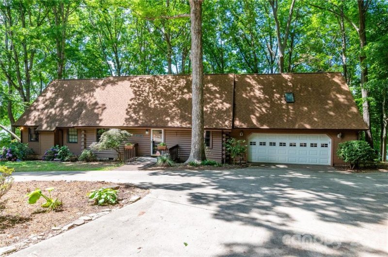 Property image 2 at 4363 Little Fork Cove Road, Denver, NC 28037