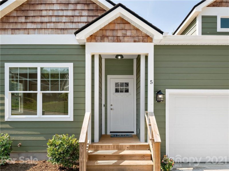 Property image 3 at 5 Meeting Street, Asheville, NC 28803