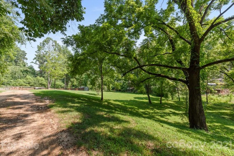 Property image 3 at Tbd Hemlock Drive, Asheville, NC 28806