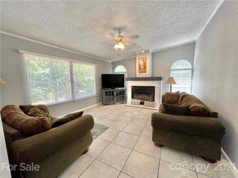 Property image 5 at 5010 Sierra Drive, Maiden, NC 28650