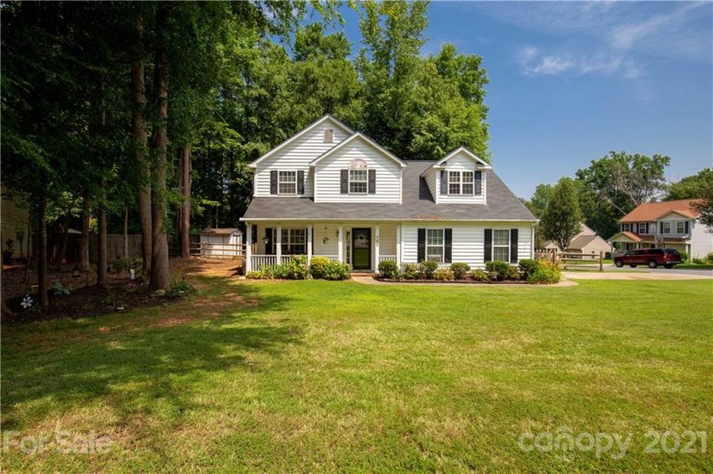 Property image 2 at 480 Saddlebrook Drive, Rock Hill, SC 29730