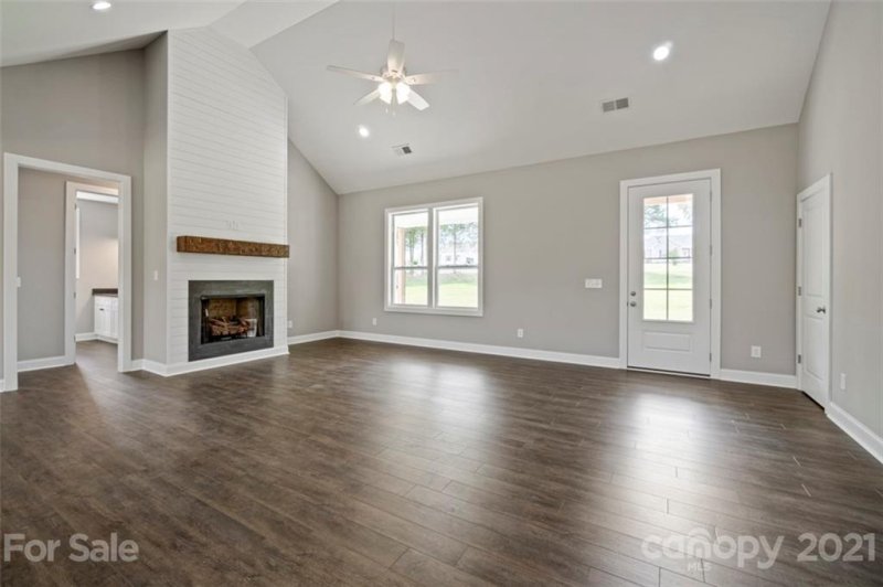 Property image 3 at 219 Lone Pine Road, Statesville, NC 28625