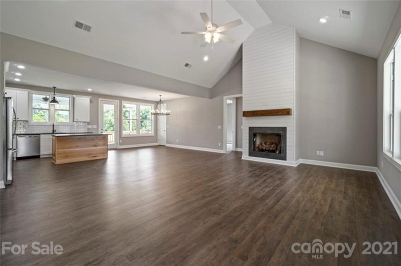 Property image 4 at 219 Lone Pine Road, Statesville, NC 28625