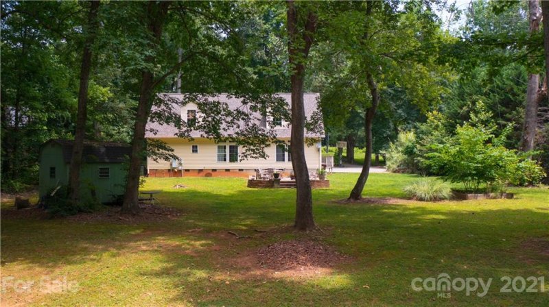 Property image 5 at 7648 Forest Oak Drive, Denver, NC 28037