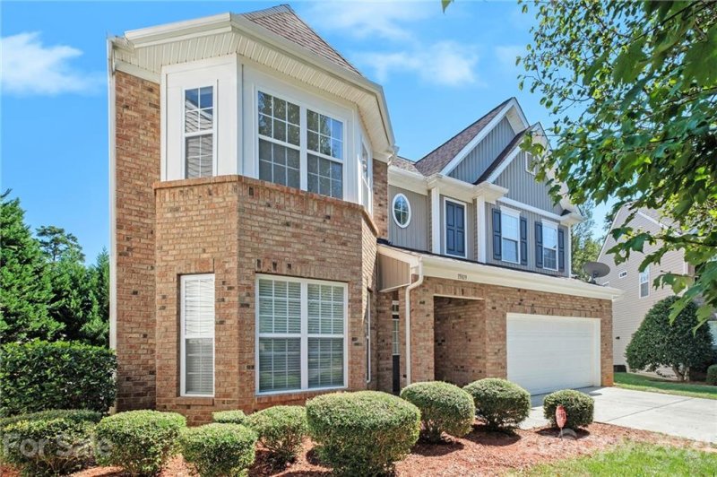 Property image 3 at 15819 Herring Gull Way, Charlotte, NC 28278