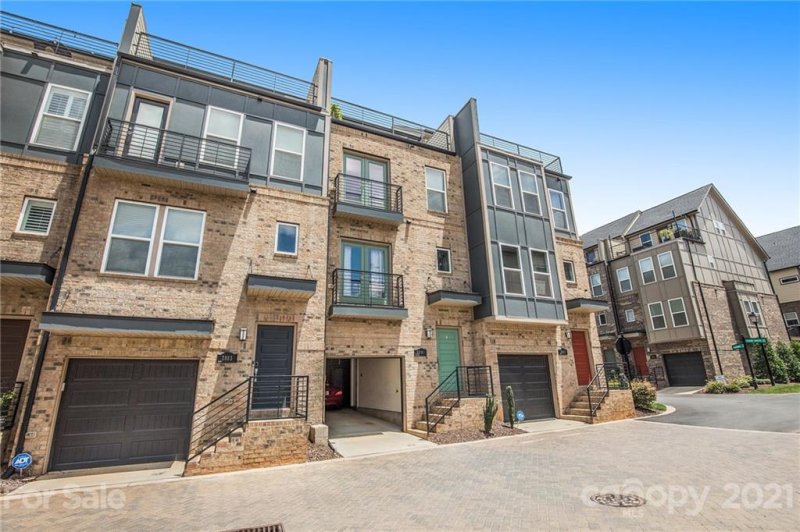 Property image 3 at 2905 Grand Union Way, Charlotte, NC 28209