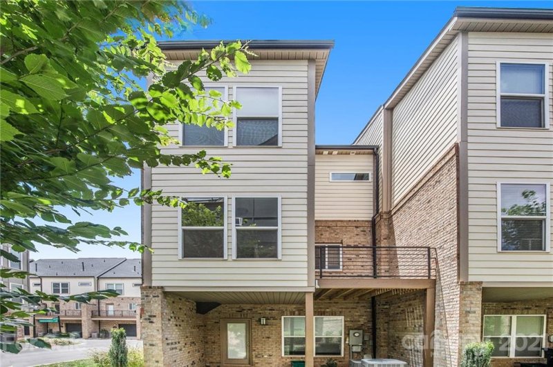 Property image 5 at 2905 Grand Union Way, Charlotte, NC 28209