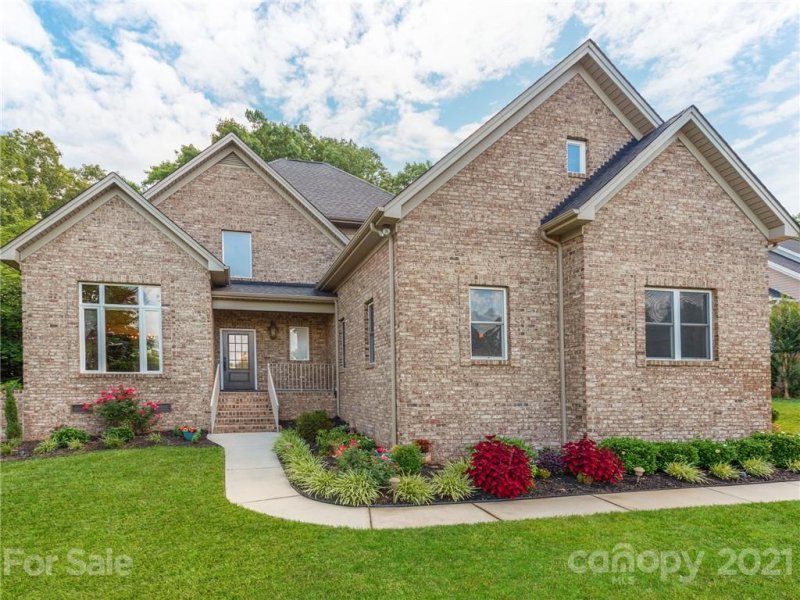 Property image 4 at 3552 Maple Wood Drive, Denver, NC 28037