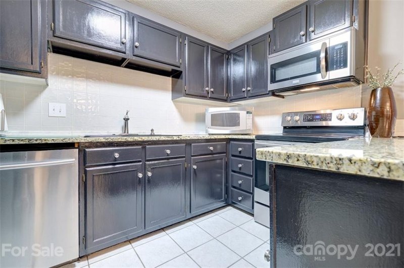 Property image 4 at 4130 Charlotte Highway, Lake Wylie, SC 29710