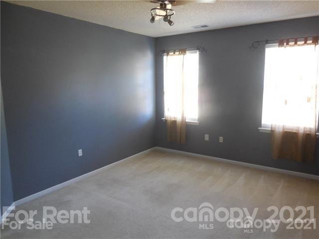 Property image 2 at 2925 Brahman Meadows Lane, Charlotte, NC 28273