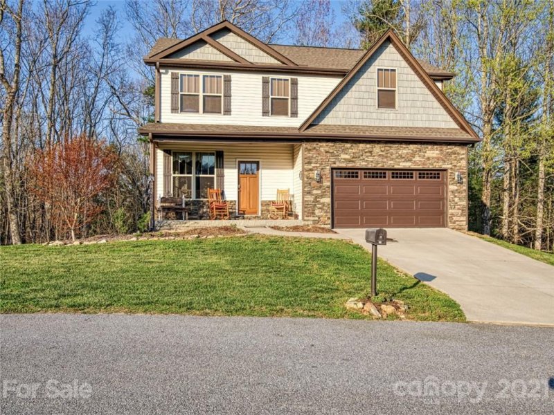 Property image 2 at 236 Beck Creek Circle, Flat Rock, NC 28731