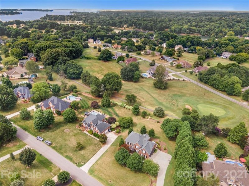 Property image 5 at 124 Broadbill Drive, Mooresville, NC 28117