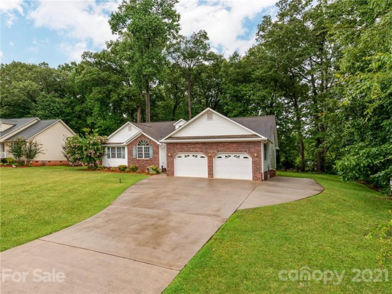Property image 3 at 1434 Mill Wheel Drive, Salisbury, NC 28146
