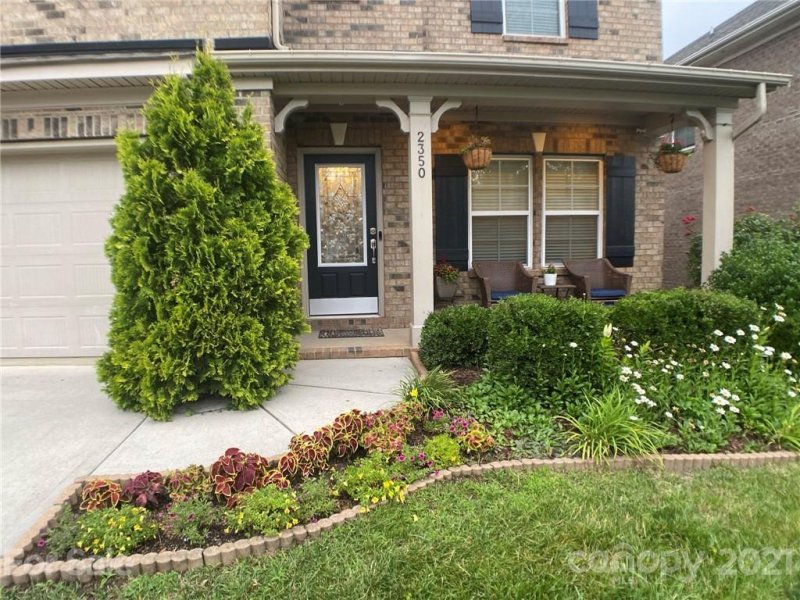 Property image 2 at 2350 Barrowcliffe Drive, Concord, NC 28027