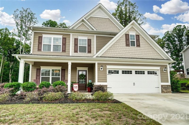 Property image 2 at 116 Bell Chase Lane, Statesville, NC 28677