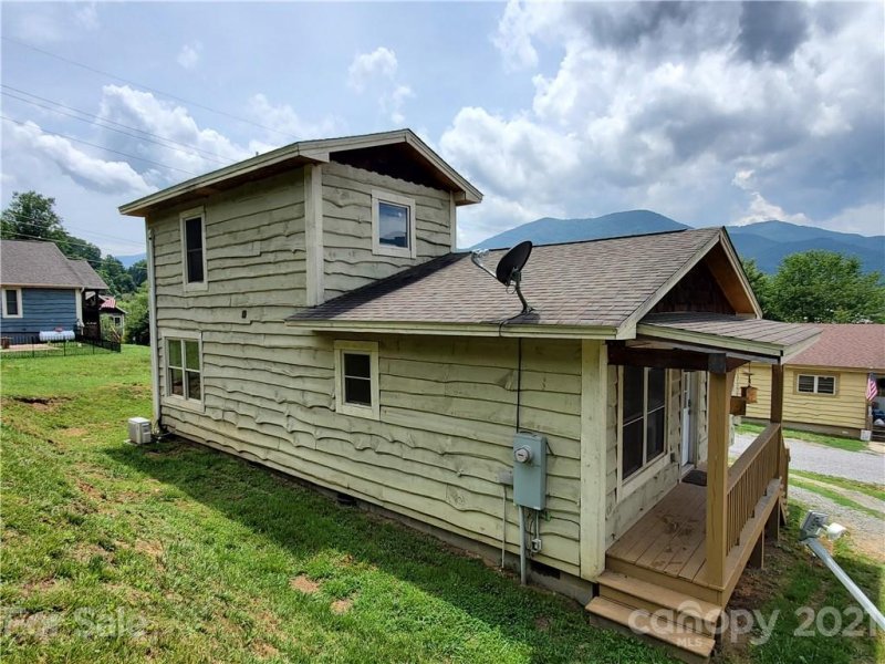 Property image 4 at 76 Carsen Loop, Waynesville, NC 28785