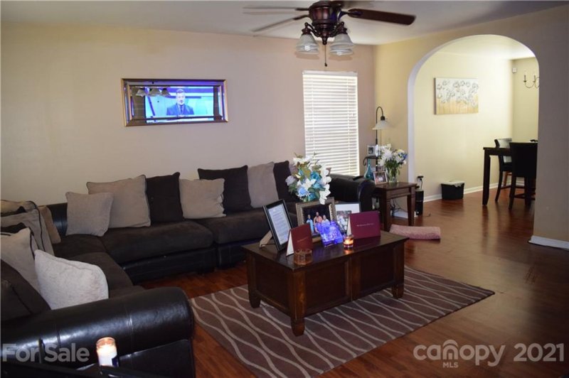 Property image 2 at 7004 Indian Ridge Lane, Charlotte, NC 28214