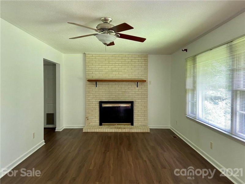 Property image 5 at 172 Timberlane Drive, Etowah, NC 28729