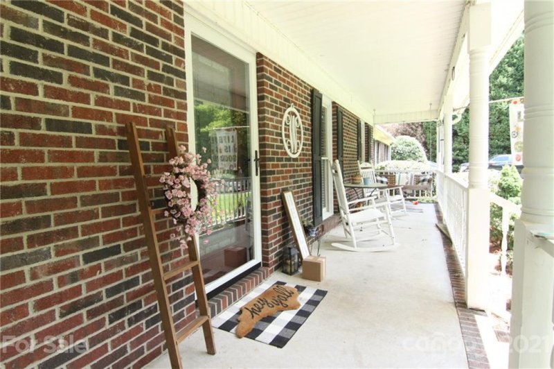 Property image 2 at 122 Crystal Brook Drive, Kings Mountain, NC 28086