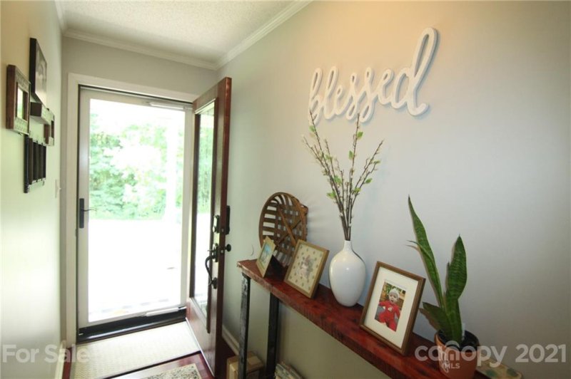 Property image 3 at 122 Crystal Brook Drive, Kings Mountain, NC 28086