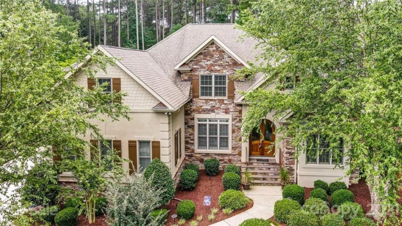 Property image 3 at 114 Misty Meadows Court, Mooresville, NC 28117