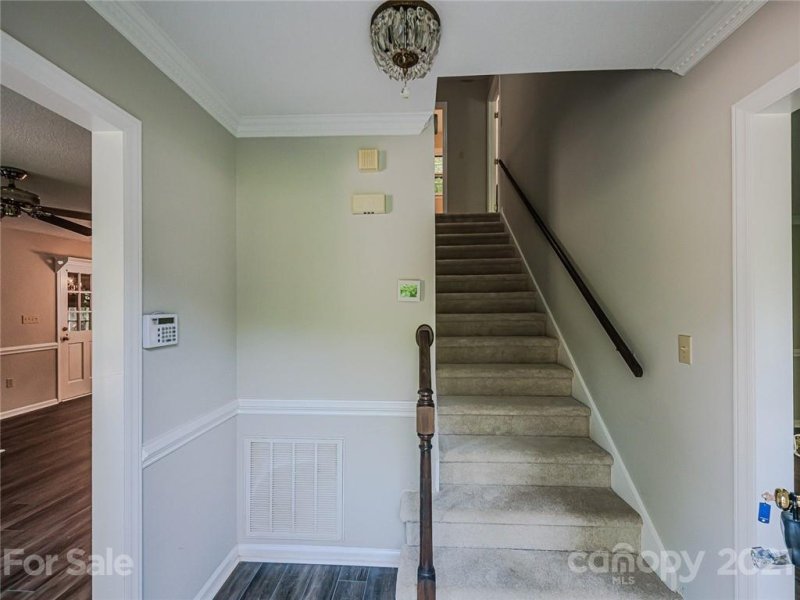 Property image 2 at 3028 Heathcroft Court, Charlotte, NC 28269