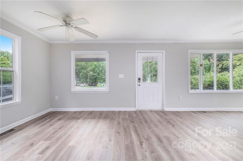 Property image 5 at 3837 Ironwood Street, Charlotte, NC 28206