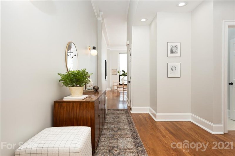 Property image 4 at 127 N Tryon Street, Charlotte, NC 28202