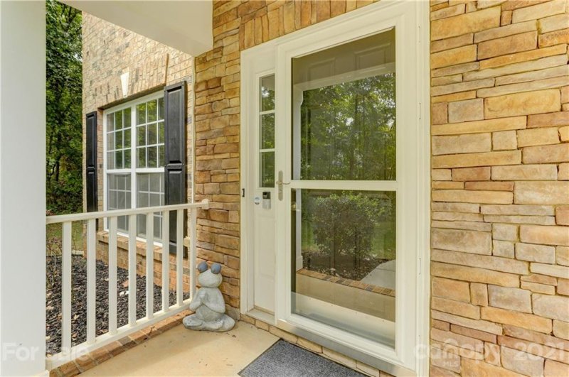 Property image 4 at 625 Heritage Boulevard, Fort Mill, SC 29715