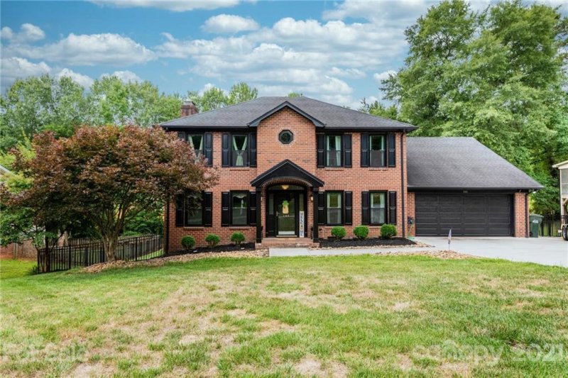 144 31st Avenue Court