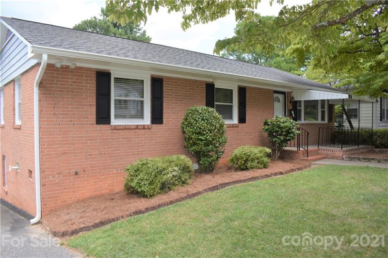 Property image 4 at 418 Dale Avenue, Gastonia, NC 28052