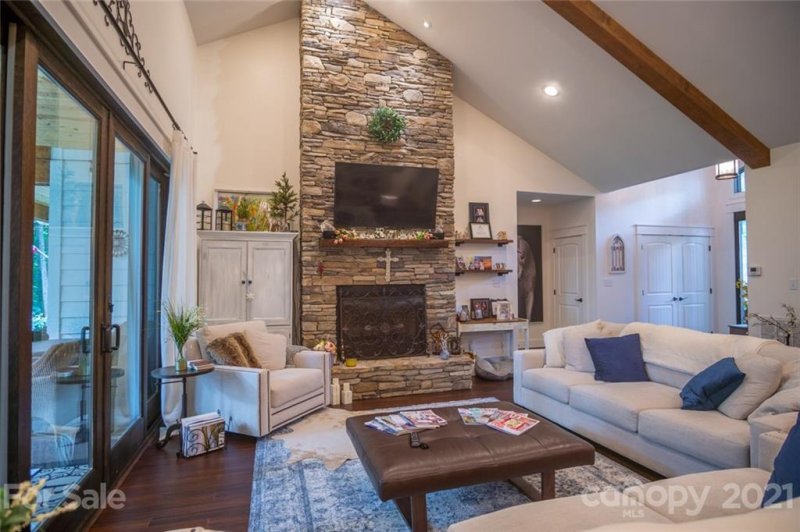 Property image 4 at 732 Barebridge Drive, Burnsville, NC 28714