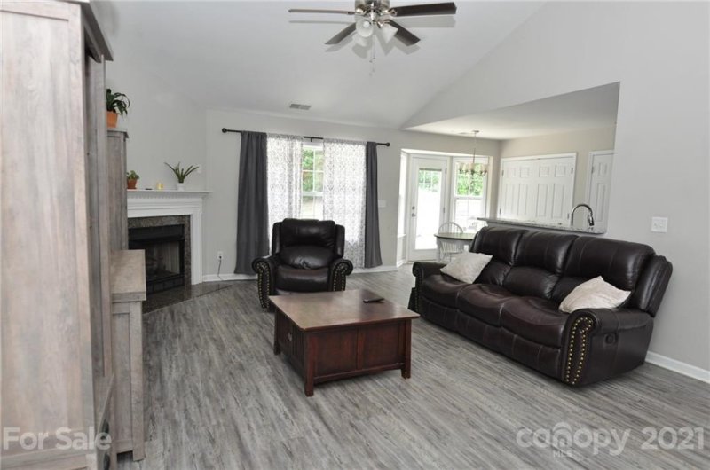Property image 5 at 1399 Spring View Court, Rock Hill, SC 29732