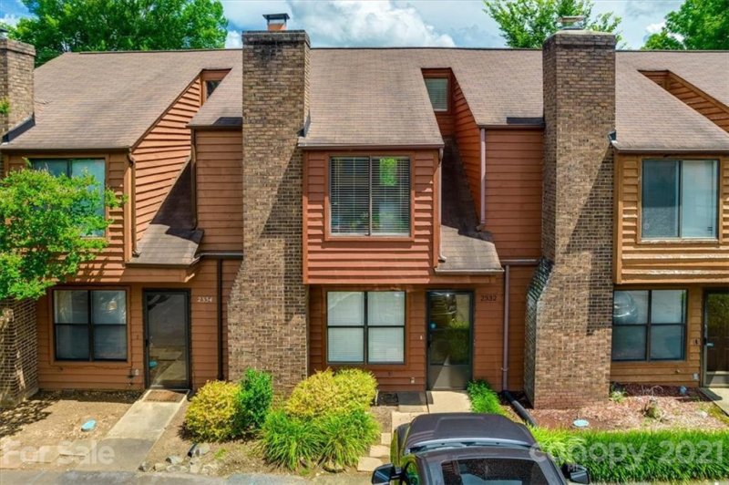 2332 Brookview Court