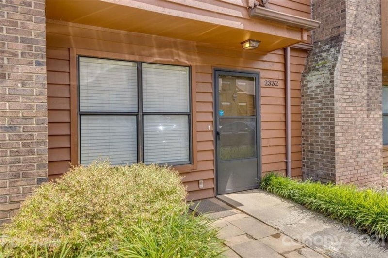 Property image 2 at 2332 Brookview Court, Rock Hill, SC 29732