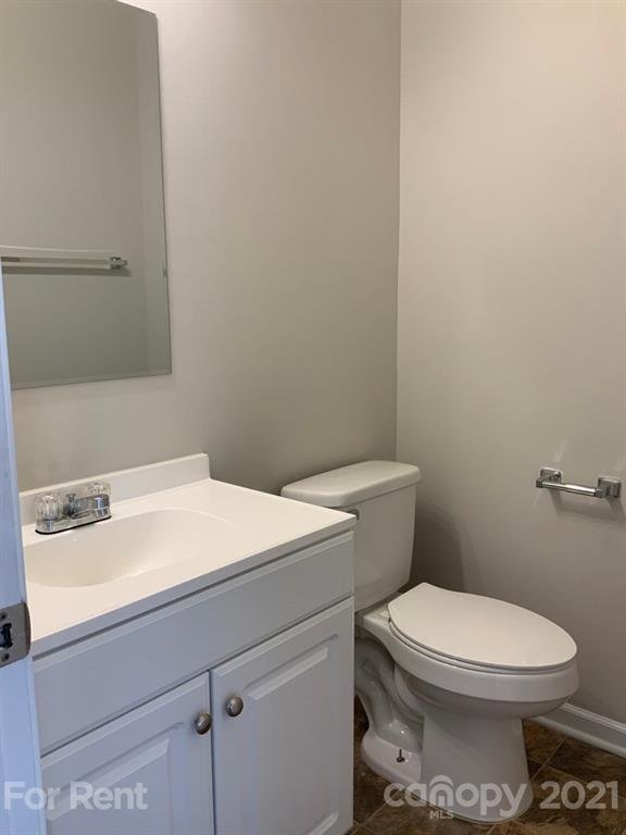 Property image 5 at 523 Elsberry Lane, Charlotte, NC 28213