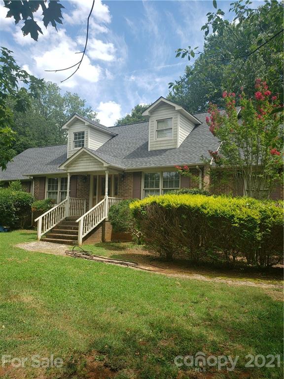 2290 Blossom Drive