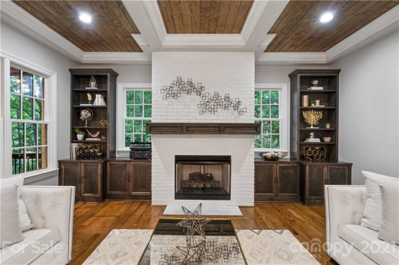 Property image 3 at 532 Jefferson Drive, Charlotte, NC 28270
